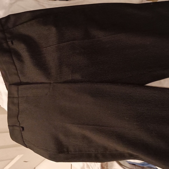 Suit - Picture 8 of 8